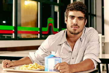 Caio Castro