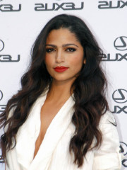 Camila Alves