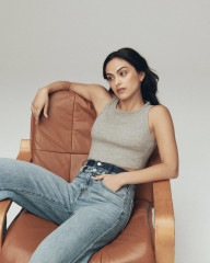 Camila Mendes