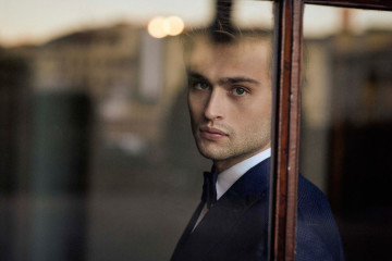 Douglas Booth