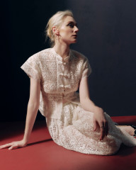 Elizabeth Debicki