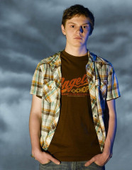 Evan Peters