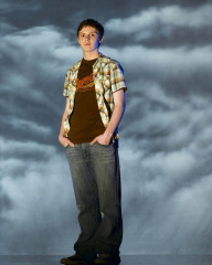 Evan Peters