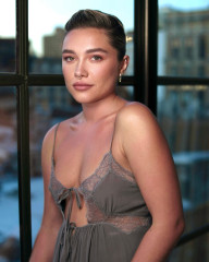 Florence Pugh