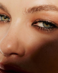 Hailey Clauson