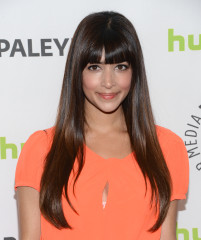 Hannah Simone