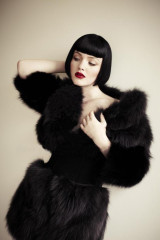 Holliday Grainger
