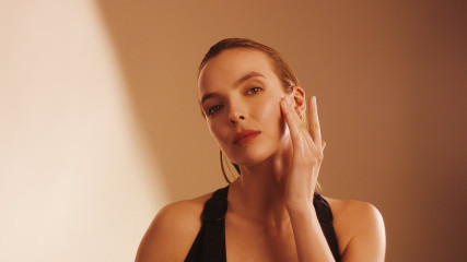 Jodie Comer