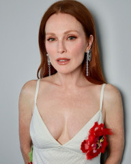 Julianne Moore