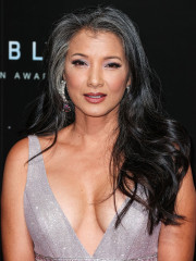 Kelly Hu