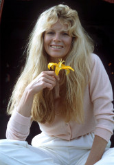 Kim Basinger