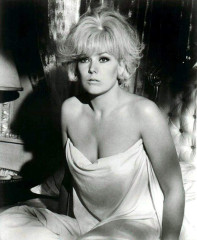 Kim Novak