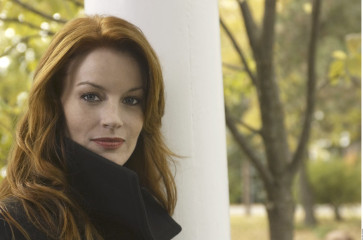 Laura Leighton