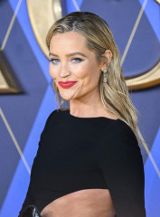 Laura Whitmore
