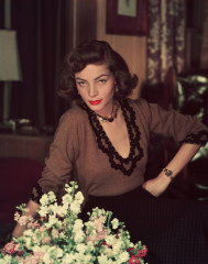 Lauren Bacall