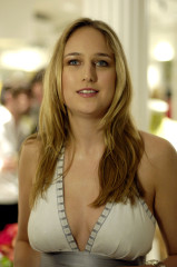 Leelee Sobieski