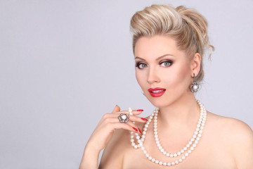 Lena Lenina