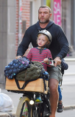 Liev Schreiber