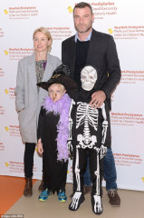 Liev Schreiber
