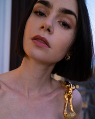 Lily Collins