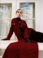 Lily Collins
