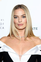 Margot Robbie