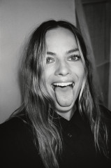 Margot Robbie