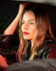 Margot Robbie