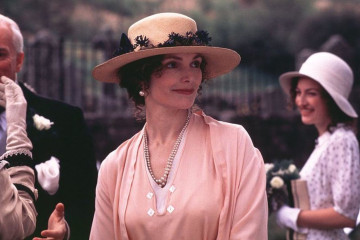 Mary Elizabeth Mastrantonio