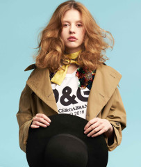 Mia Goth
