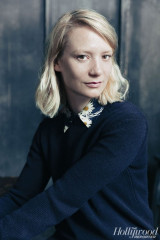 Mia Wasikowska