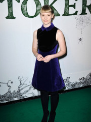 Mia Wasikowska