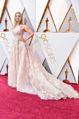 Mira Sorvino