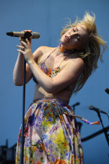 Natasha Bedingfield