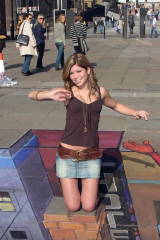 Nikki Sanderson