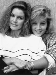 Priscilla Presley
