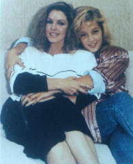 Priscilla Presley