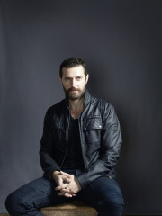 Richard Armitage