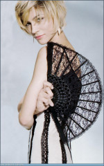 Samaire Armstrong