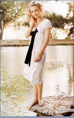 Samaire Armstrong