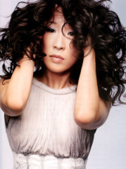 Sandra Oh