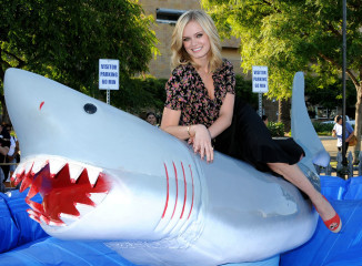 Sara Paxton