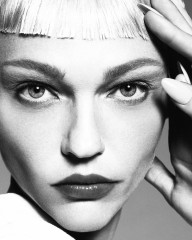 Sasha Pivovarova