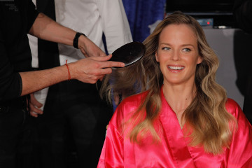 Shannan Click