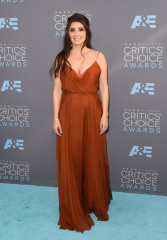 Shiri Appleby