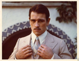 Tommy Lee Jones