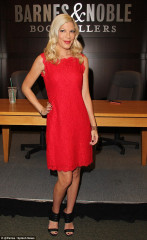 Tori Spelling