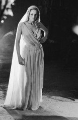 Ursula Mayes