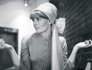 Vanessa Redgrave