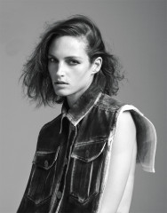 Vivien Solari